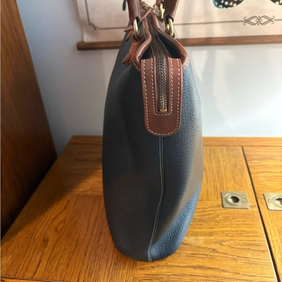 Coach Vintage Dakota Harvest Tote - Picture 5 of 14